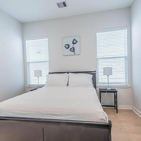 יוסטון Charming 3-Bedroom Luxury Home Near Downtown, Nrg, Galleria & Medical Center מראה חיצוני תמונה