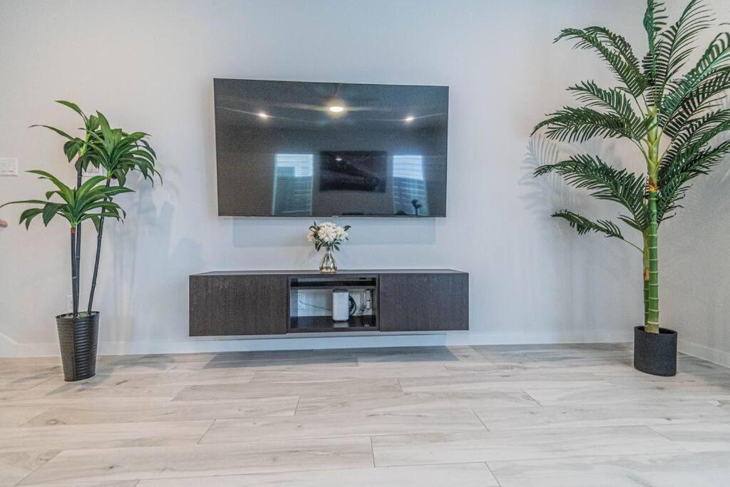 יוסטון Charming 3-Bedroom Luxury Home Near Downtown, Nrg, Galleria & Medical Center מראה חיצוני תמונה